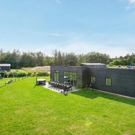 Hébergement de vacances 14 Person In