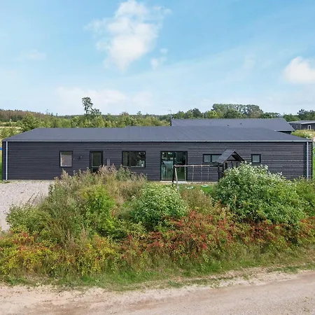 14 Person In Hébergement de vacances Glesborg