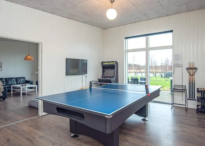 14 Person In Hébergement de vacances Glesborg