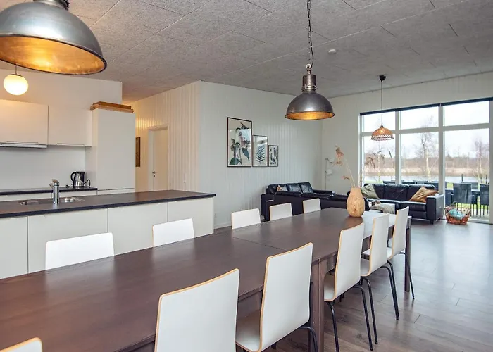 14 Person In * Glesborg