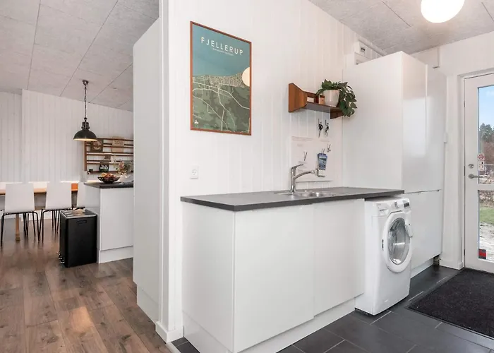 14 Person In Tatil Evi Glesborg